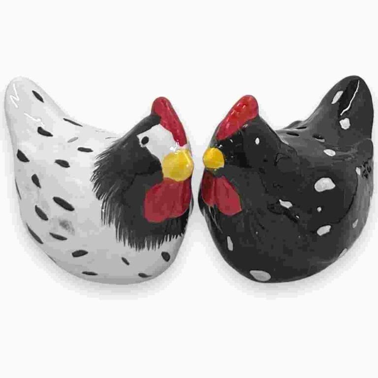 A salt and pepper set shaped like a chicken
